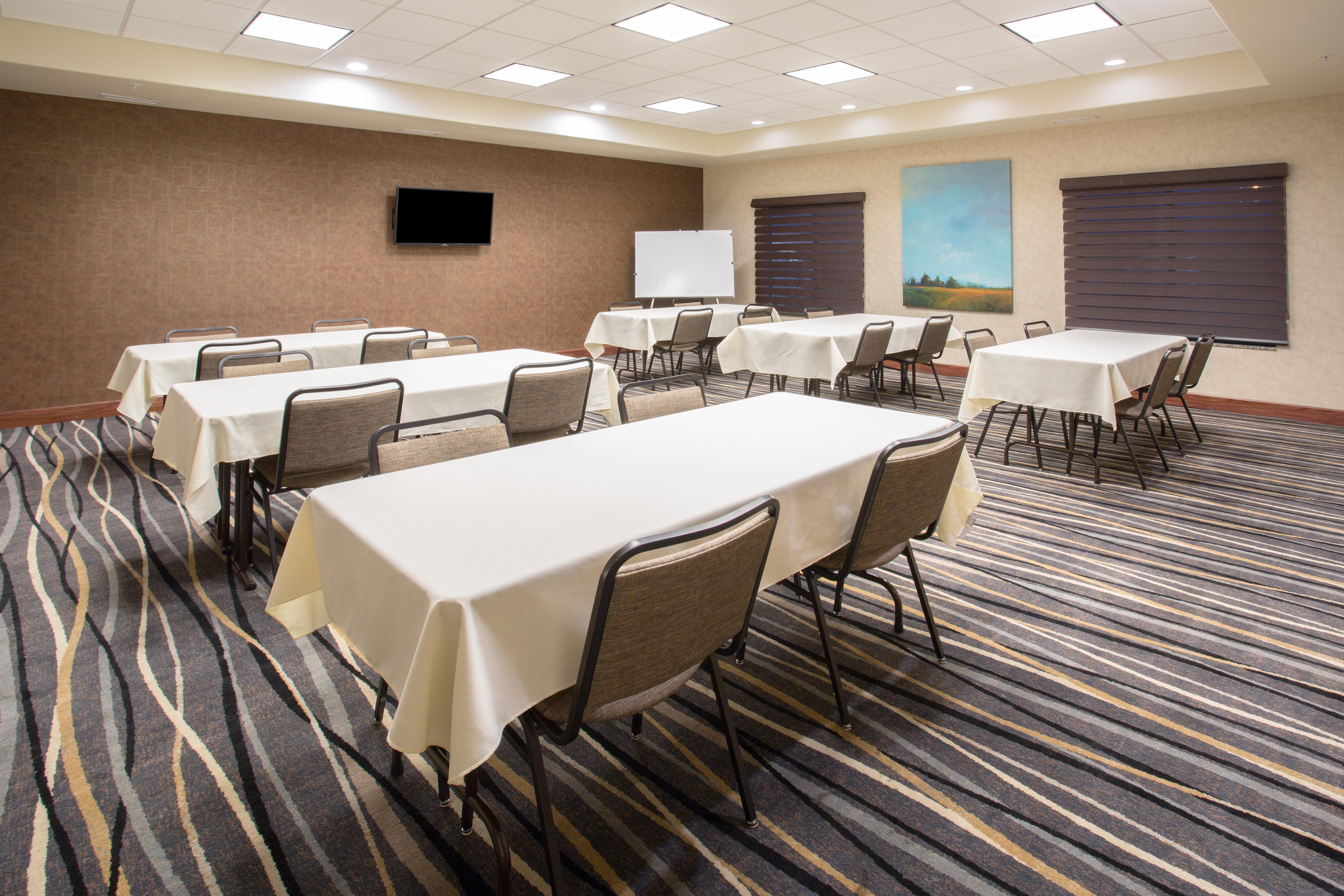 Holiday Inn Express & Suites Glendive By Ihg Luaran gambar