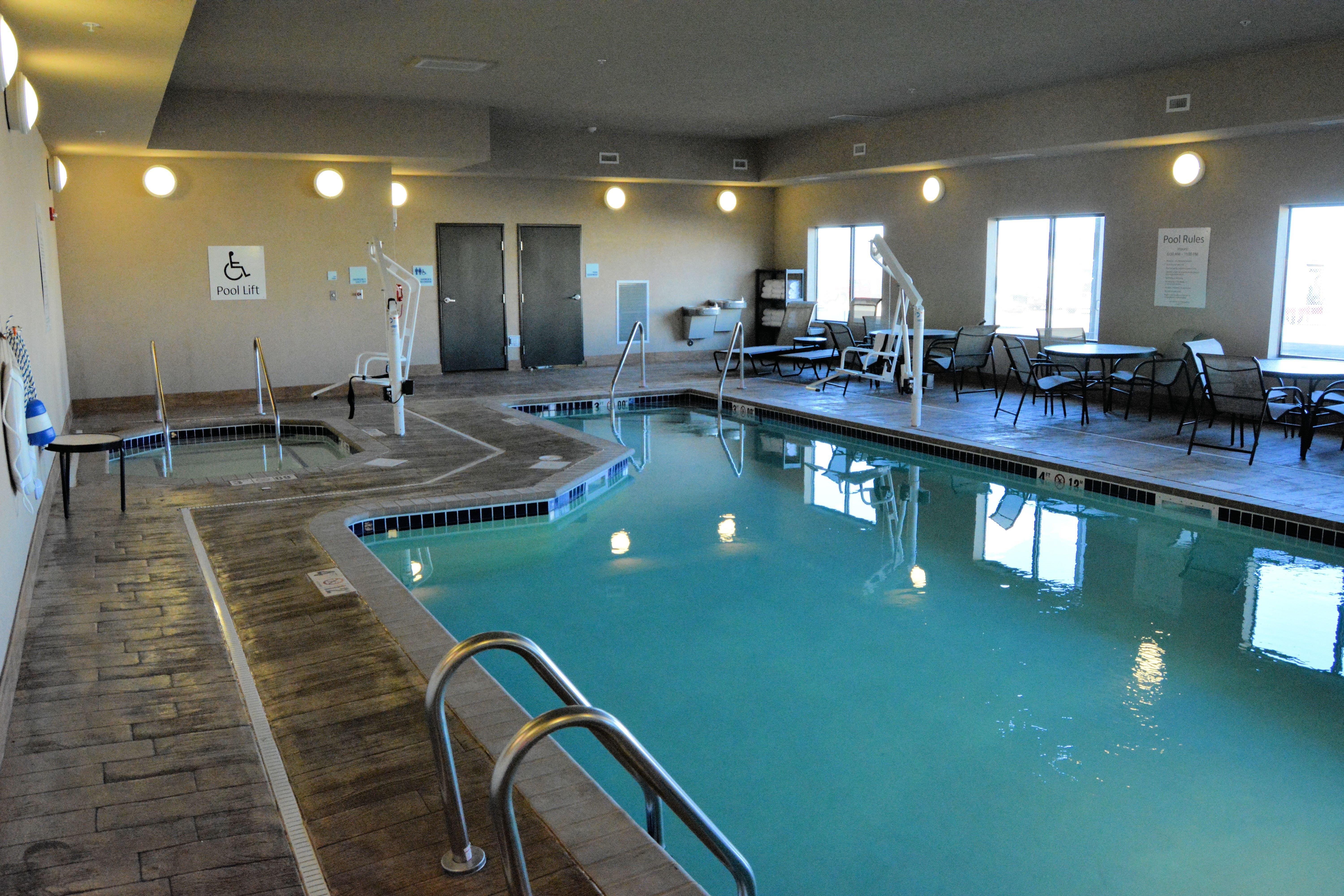 Holiday Inn Express & Suites Glendive By Ihg Luaran gambar