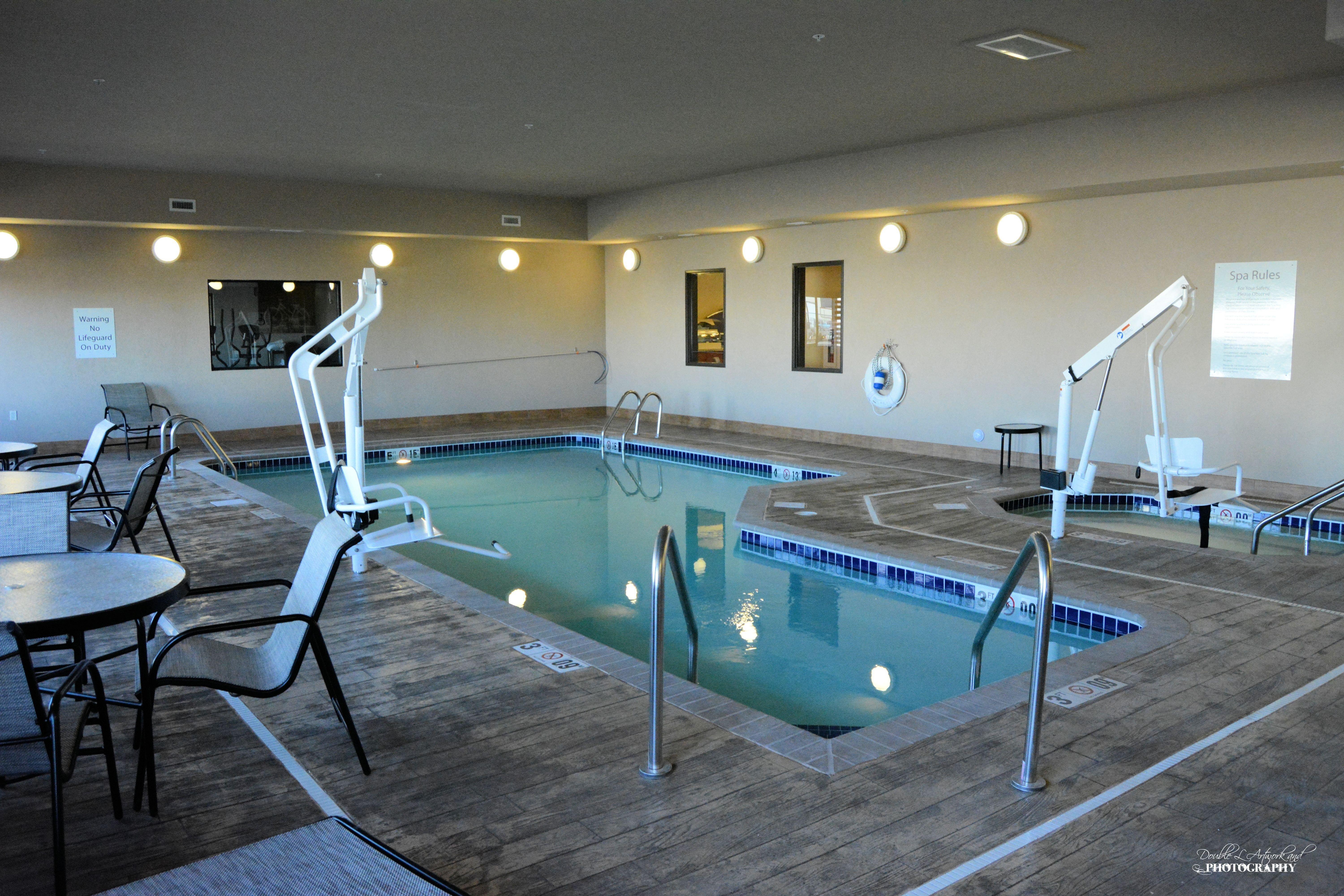 Holiday Inn Express & Suites Glendive By Ihg Luaran gambar